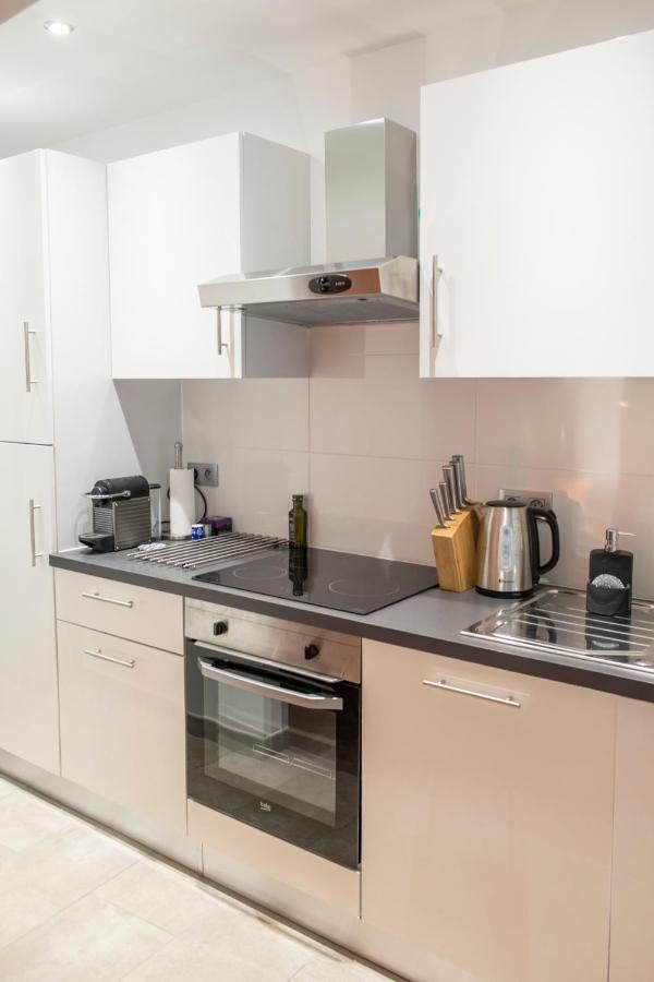 Suite Volupte Classee 3 Etoiles Avec Vue Sur Jardin, Climatisation Montpellier Bagian luar foto
